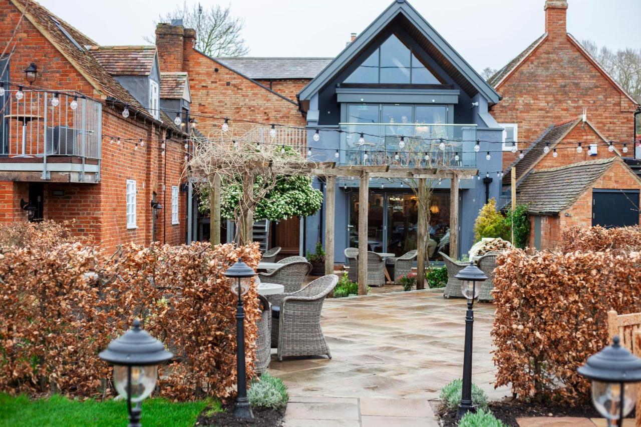 The Bell - Brunning And Price Hotel Alderminster Exterior foto